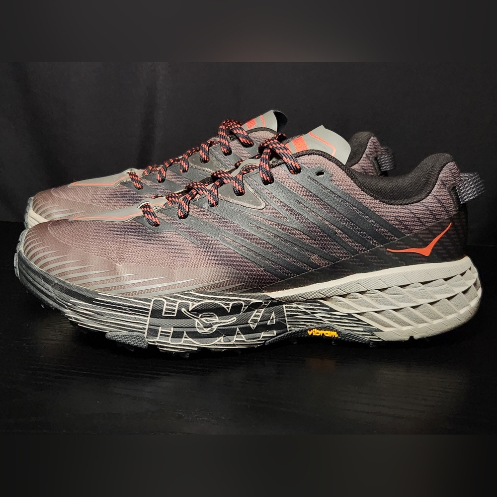 Hoka Speedgoat 4 (Men size 8) Black_Gray